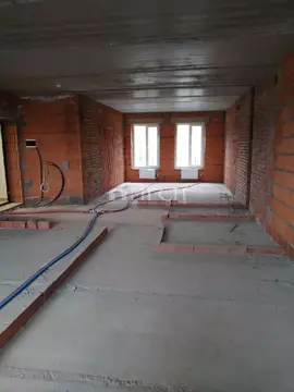 Продается 2-комнатная квартира