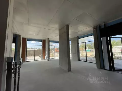 Торговая площадь в Свердловская область, Екатеринбург ул. Пехотинцев, ...