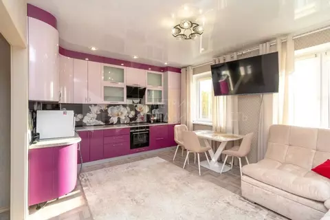 1-к кв. Тюменская область, Тюмень ул. Мельникайте, 2к11 (49.3 м)