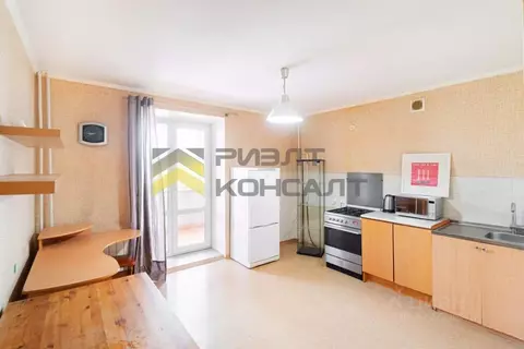 3-к кв. Омская область, Омск ул. Малиновского, 17к1 (92.5 м)