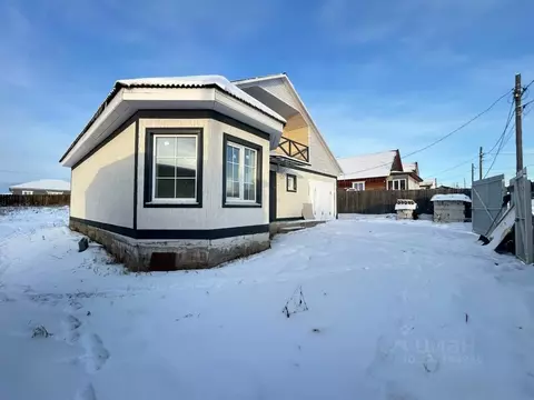 Дом в Иркутская область, Иркутский муниципальный округ, с. Хомутово ...
