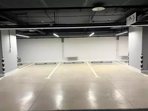 Гараж в Москва ул. Василия Ланового, 5 (14 м)