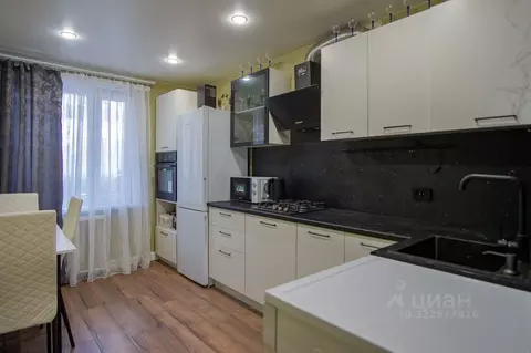 3-к кв. Свердловская область, Екатеринбург ул. Шаумяна, 98к3 (61.4 м)