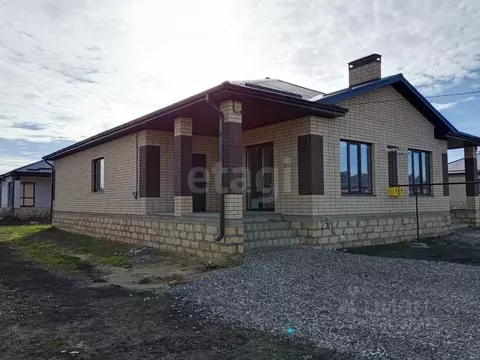 Дом в Ставропольский край, Михайловск Шпаковский район, ул. Михаила ...