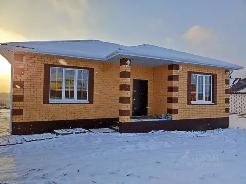 Дом в Белгородская область, Белгородский район, Пушкарское с/пос, с. ...