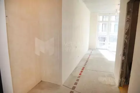 Студия Тюменская область, Тюмень ул. Первооткрывателей, 9 (22.3 м)