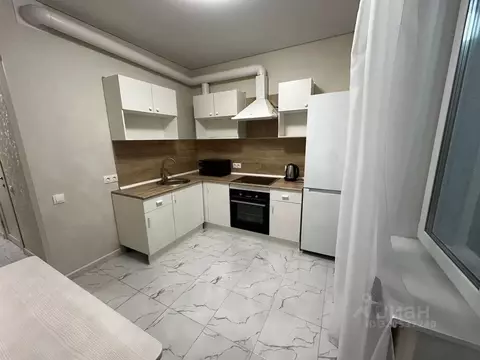 1-к кв. Татарстан, Казань ул. Александра Курынова, 4 (38.0 м)
