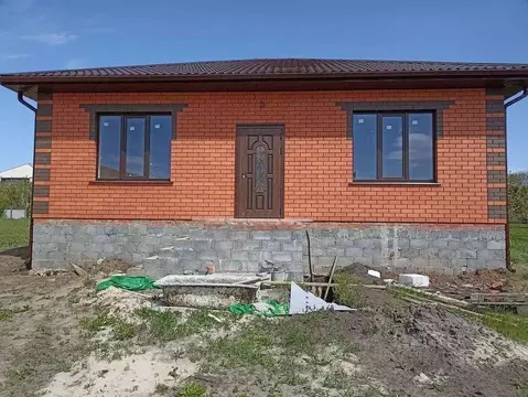 Дом в Белгородская область, Белгородский район, Новосадовское с/пос, ...