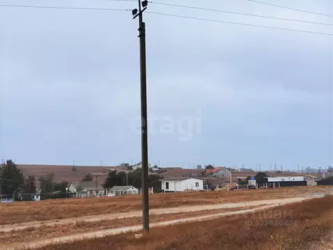 Участок в Крым, Черноморский район, Оленевское с/пос, с. Калиновка ул. ...