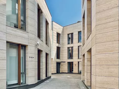 Офис в Москва Наставнический пер., 17 (385 м)