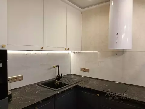 1-к кв. Тюменская область, Тюмень ул. Обдорская, 1 (48.0 м)