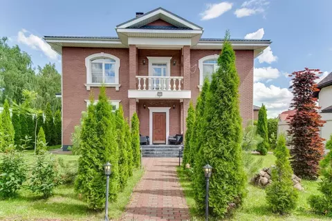 Дом в Москва д. Большое Свинорье, ул. Перспективная, 24А (330 м)