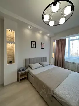 1-к кв. Крым, Симферополь ул. Караманова, 3 (42.0 м)