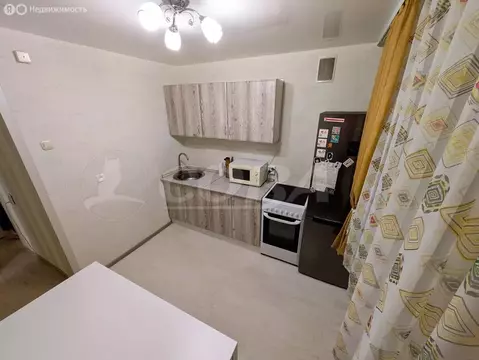 1-комнатная квартира: Тюмень, Мельзаводская улица, 4 (32 м)