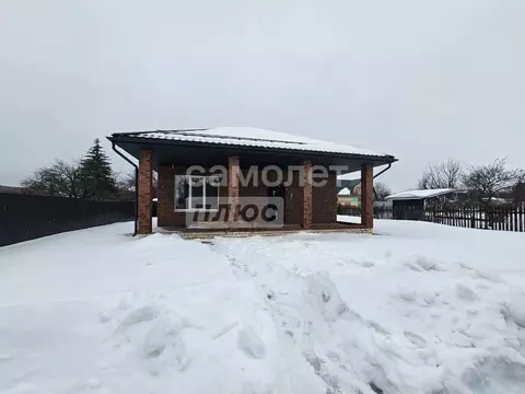 Дом в Воронежская область, Воронеж Заветы Мичурина СНТ, ул. Яблочная, ...