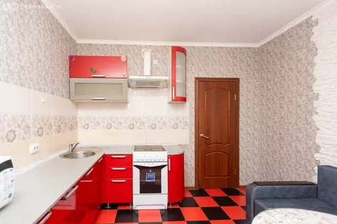 1-комнатная квартира: Оренбург, Салмышская улица, 74 (38 м)