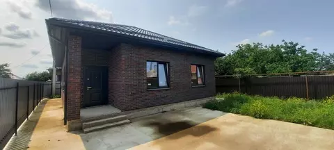 Дом в Краснодарский край, Динской район, Новотитаровская ст-ца ул. ...