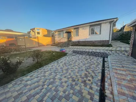 Дом в Крым, Симферопольский район, Чистенское с/пос, Геофизик ...