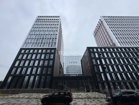 2-к кв. Москва ул. Светланова, 11к2 (89.1 м)