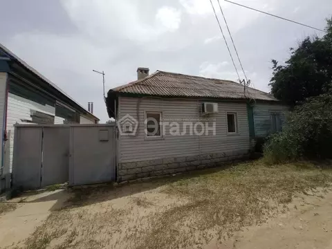Дом в Волгоградская область, Волгоград Партизанская ул. (50 м)