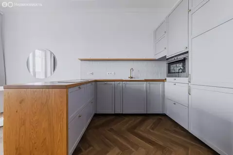 3-комнатная квартира: Екатеринбург, улица Большакова, 25 (80 м)