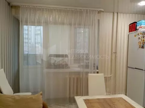 2-к кв. Тюменская область, Тюмень Микрорайон мыс, ул. Малиновского, 8 ...