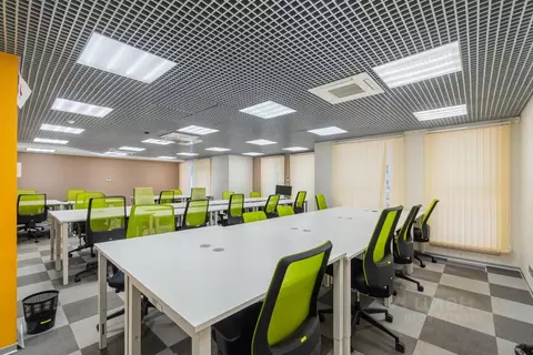 Офис в Санкт-Петербург Корпусная ул., 9 (435 м)