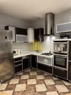 2-к кв. Санкт-Петербург Таврическая ул., 9 (63.1 м)