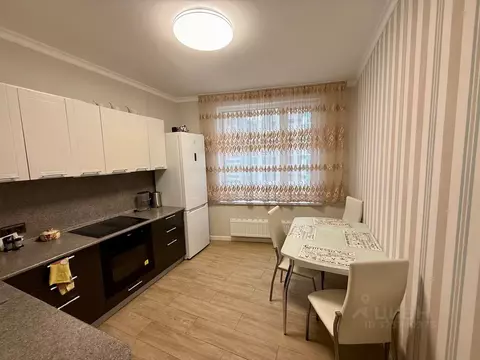 2-к кв. Московская область, Красногорск ул. Липовой Рощи, 1к1 (62.0 м)