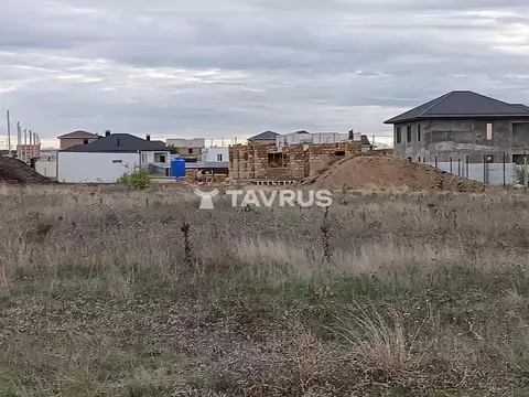 Участок в Крым, Симферопольский район, с. Мирное ул. Семена Кусакина, ...