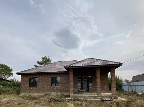 Дом в Оренбургская область, Оренбург Энергетик СНТ, 8-я линия, 300 ...