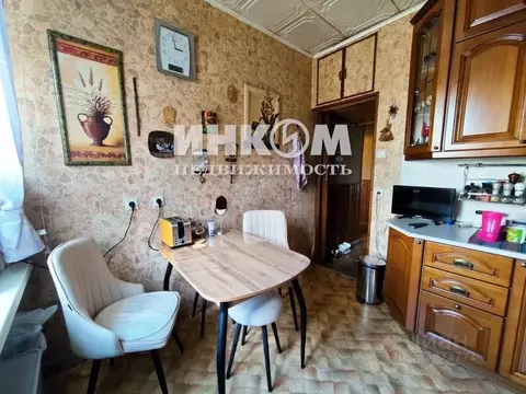 3-к кв. Москва Кутузовский просп., 3 (86.2 м)