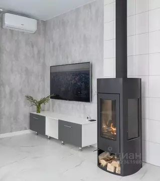 Дом в Ленинградская область, Выборгский район, Рощинское городское ...