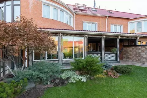 Таунхаус в Омская область, Омск Юго-Западная ул., 14/6 (323 м)