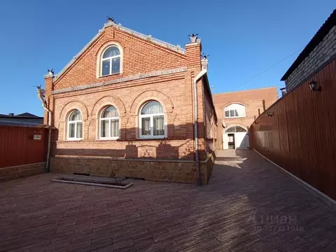 Дом в Северная Осетия, Владикавказ ул. Зангиева (400 м)