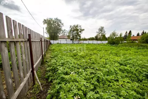 Участок в село Беркут, Садовая улица (18 м)