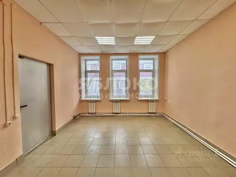 Помещение свободного назначения в Пермский край, Усолье Усольский ...