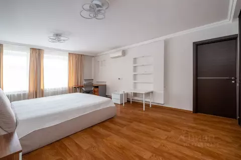 3-к кв. Санкт-Петербург Комендантский просп., 9 (142.0 м)