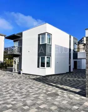 Коттедж в Севастополь ул. Гидрографическая (200 м)