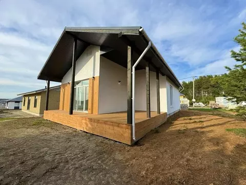 Дом в Свердловская область, Белоярский муниципальный округ, пос. ...