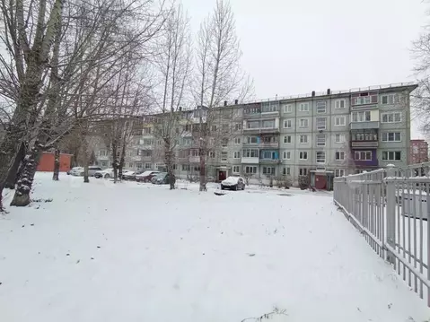 3-к кв. Омская область, Омск ул. Декабристов, 137А (58.3 м)