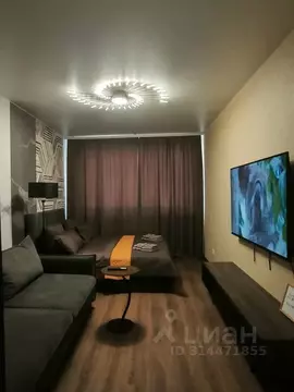 2-к кв. Алтайский край, Барнаул Пролетарская ул., 15 (63.0 м)