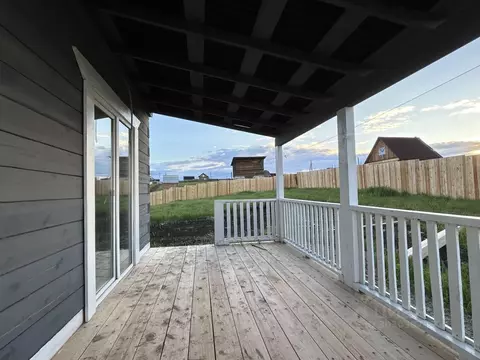 Дом в Иркутская область, Иркутский муниципальный округ, с. Урик ул. ...