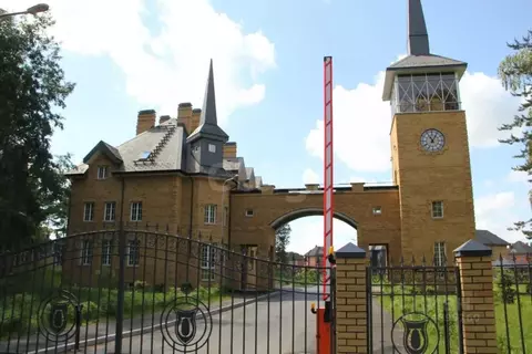 Дом в Ленинградская область, Всеволожский район, Колтушское городское ...