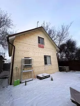 Дом в Волгоградская область, Волгоград Адыгейская ул., 1 (94 м)