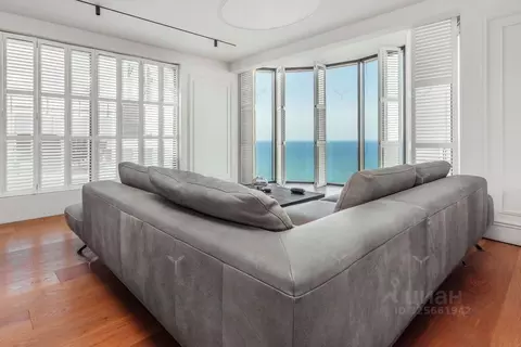 3-к кв. Краснодарский край, Сочи Виноградная ул., 4 (131.0 м)