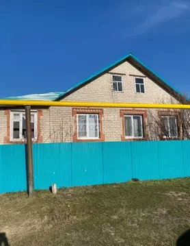 Дом в Татарстан, Алексеевский район, Подлесно-Шенталинское с/пос, с. ...
