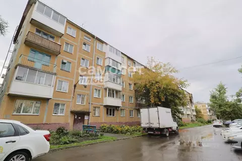 2-к кв. Кемеровская область, Кемерово ул. Гагарина, 157 (46.0 м)