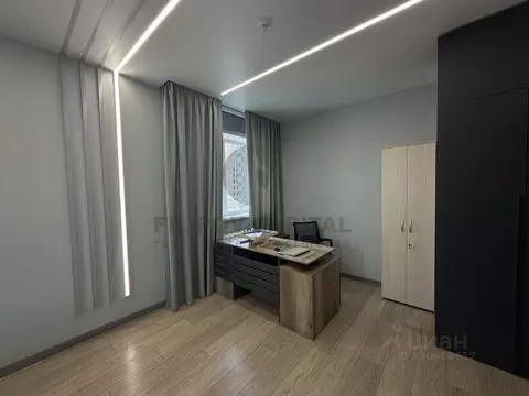 Офис в Башкортостан, Уфа ул. Пархоменко, 133/1 (220 м)
