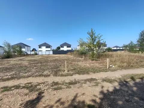 Участок в Саратовская область, Энгельс ул. Шелковичная, 81Б (6.0 сот.)